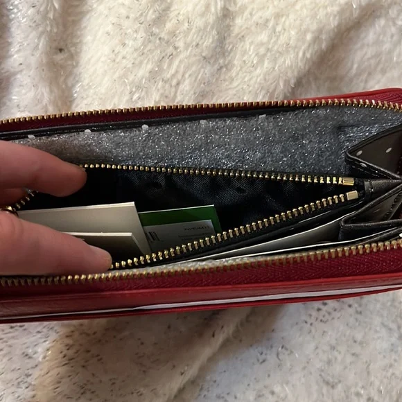 NEW Kate Spade wallet - Picture 5 of 7